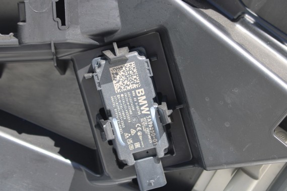 BMW iX i20 ZDERZAK PRZEDNI PRZÓD M pakiet Kolor: C3N STORM BAY Biały M POWER  51117933621 7983621 9879666 9879665 9492524