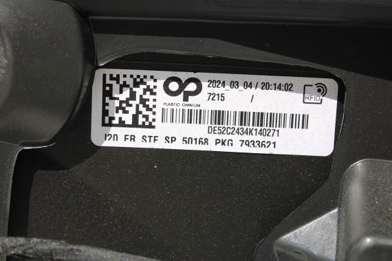 BMW iX i20 ZDERZAK PRZEDNI PRZÓD M pakiet Kolor: 475 Black-sapphire metallic Czarny 51117933621 5A0ABC9  9879665 9879666 9492524