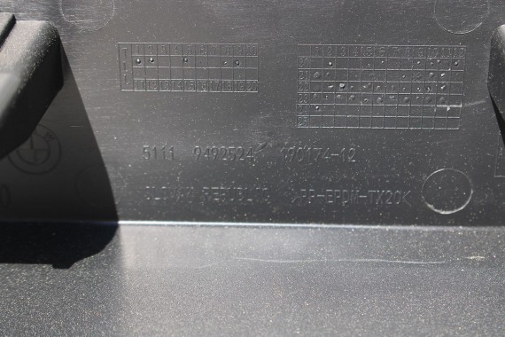 BMW iX i20 ZDERZAK PRZEDNI PRZÓD M pakiet Kolor: 475 Black-sapphire metallic Czarny 51117933621 5A0ABC9  9879665 9879666 9492524