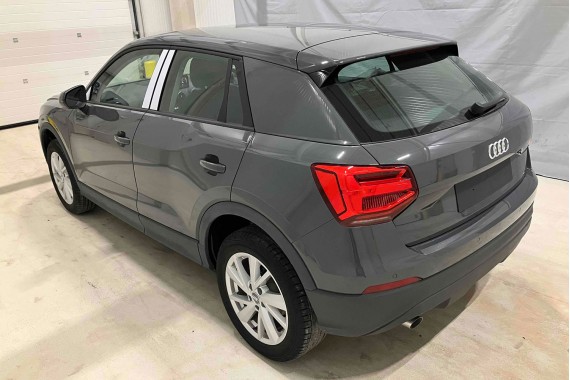 AUDI Q2 DRZWI LEWE PRZÓD + TYŁ STRONA LEWA przednie + tylne 2 sztuki Kolor: G3G3 LX7M Nanograu Szary  81A 81A831051 81A833051