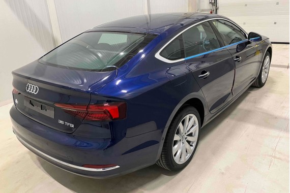 AUDI A5 SPORTBACK TYŁ ZDERZAK TYLNY + KLAPA BAGAŻNIKA 8W F5 Kolor      2G2D LX5H Navarrablau metallic Niebieski