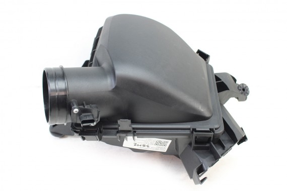 BMW 2 U06 FILTR POWIETRZA OBUDOWA 13718489429 8489429 13 71 8489429  13 62 8485041 146072