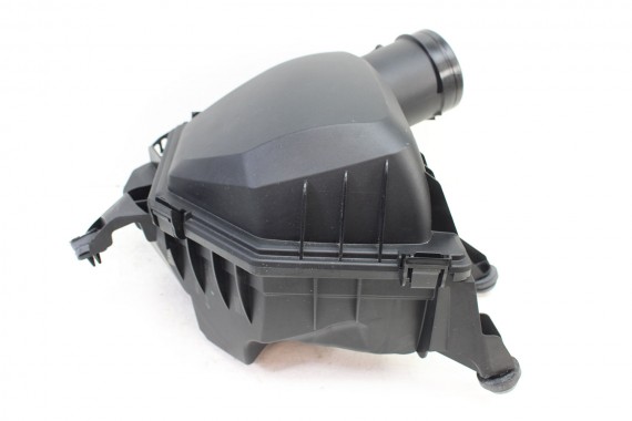 BMW 2 U06 FILTR POWIETRZA OBUDOWA 13718489429 8489429 13 71 8489429  13 62 8485041 146072
