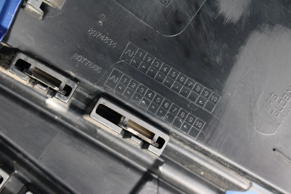 BMW 8 M8 F93 PRZÓD maska błotniki zderzak przedni błotnik lampa LASER 490 Sonderlackierung Niebieski 441 600PS lampy Competition
