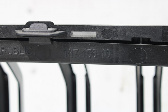 BMW 8 M8 F93 PRZÓD maska błotniki zderzak przedni błotnik lampa LASER 490 Sonderlackierung Niebieski 441 600PS lampy Competition