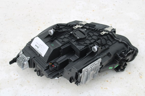 BMW 8 M8 F93 PRZÓD maska błotniki zderzak przedni błotnik lampa LASER 490 Sonderlackierung Niebieski 441 600PS lampy Competition