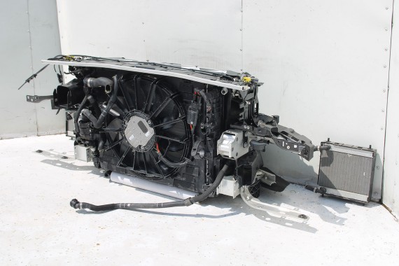BMW 8 M8 F93 PRZÓD maska błotniki zderzak przedni błotnik lampa LASER 490 Sonderlackierung Niebieski 441 600PS lampy Competition