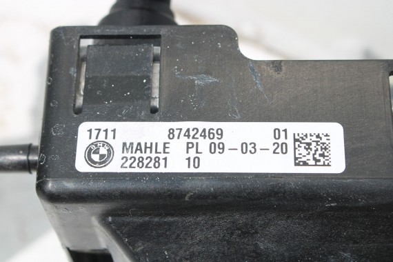 BMW 8 M8 F93 PRZÓD maska błotniki zderzak przedni błotnik lampa LASER 490 Sonderlackierung Niebieski 441 600PS lampy Competition