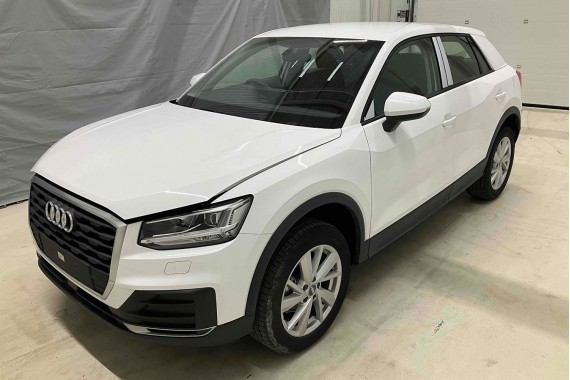 AUDI Q2 PRZÓD maska błotniki zderzak pas przedni lampy wzmocnienie błotnik lampa 81A FULL LED Kolor: T9T9 	LY9C Biel ibisa Biały