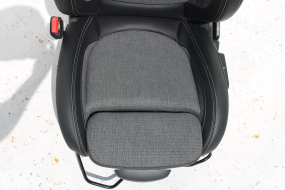 MINI CLOUBMAN F54 FOTELE KOMPLET FOTELI siedzeń siedzenia tapicerka +boczki drzwiowe KDE1 Stoff/Leatherette Pearl/carbon-black
