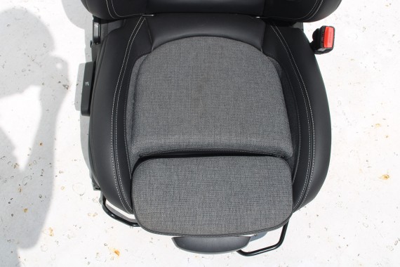MINI CLOUBMAN F54 FOTELE KOMPLET FOTELI siedzeń siedzenia tapicerka +boczki drzwiowe KDE1 Stoff/Leatherette Pearl/carbon-black