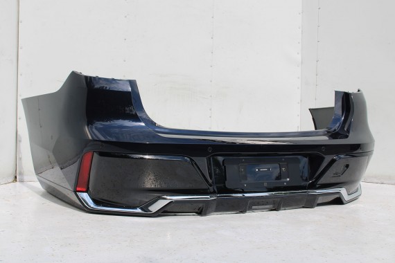 BMW 7 G70 ZDERZAK TYŁ TYLNY M pakiet 416 Kolor: Carbon-schwarz Czarny 51128081542 M POWER 66205A1A269 51128081511 5A74568 chrom