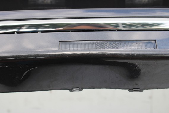 BMW 7 G70 ZDERZAK TYŁ TYLNY 9464126 A90 Kolor A90 Sophisto Grau Metallic szary 66205A17999 51129464126 chrom 51 12 9464126