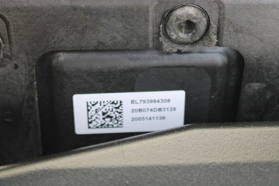 BMW 1 F40 F44 KONSOLA PULPIT DESKA ROZDZIELCZA KOKPIT PULPIT czarna HEAD UP czerwona nić 6834295 6834295 7939943 7939943 7939943