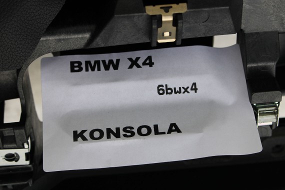 BMW X4M F98 KONSOLA PULPIT DESKA ROZDZIELCZA KOKPIT PULPIT czarna X4M X4 M G02 G02 X3 G01 HEAD UP biała nić 9363409 9363451 LCi