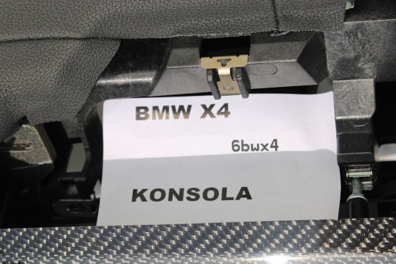 BMW X4M F98 KONSOLA PULPIT DESKA ROZDZIELCZA KOKPIT PULPIT czarna X4M X4 M G02 G02 X3 G01 HEAD UP biała nić 9363409 9363451 LCi