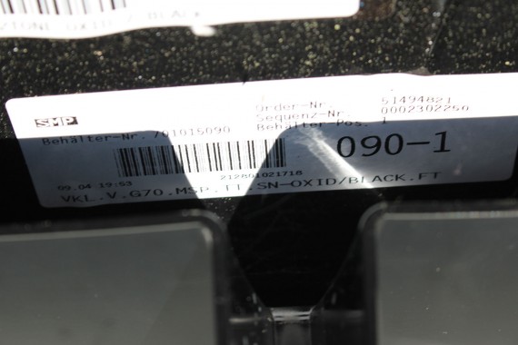 BMW 7 i7 G70 ZDERZAK PRZEDNI PRZÓD 475 Black-sapphire Czarny M PAKIET 5111 9464046 15857711 9883454 9464046 chrom C4A Oxidgrau