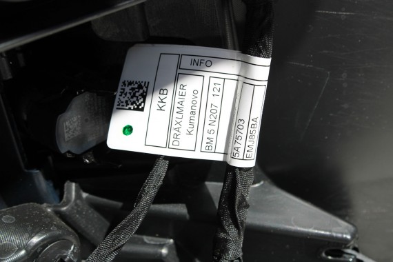 BMW 7 i7 G70 ZDERZAK PRZEDNI PRZÓD C3Z Tansanit-blau Niebieski C4A M PAKIET 5111 9464046 15857711 5111 9883454 9464046 chrom