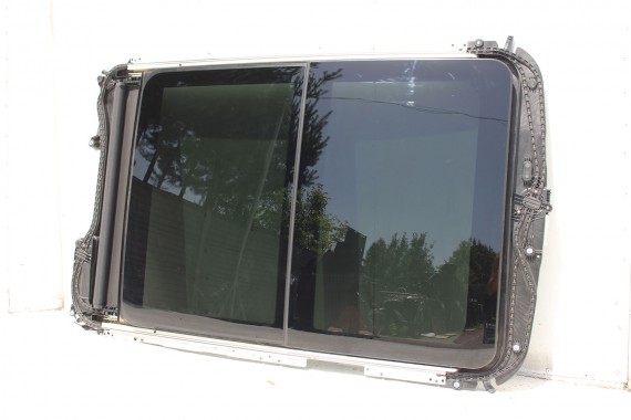 BMW X1 U11 SZYBERDACH DACH SZKLANY solar szkło szyber panorama przesuwny 9466080 9527370 5A17EC5 949736711 949736712 949736750