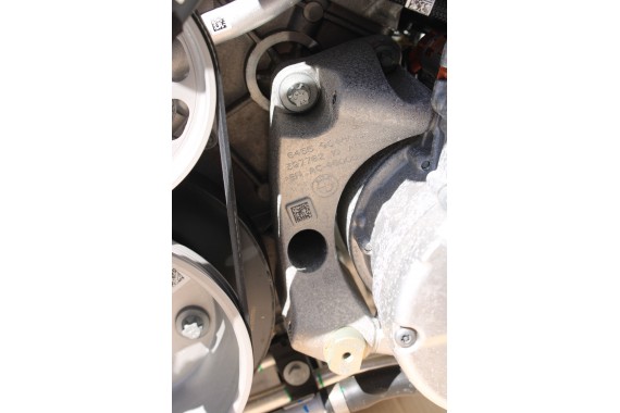 BMW 7 X5 X6 X7 SILNIK 4.4 S68_B44 G70 F95 F96 G07 480KW 653PS benzyna 4.4 V8 iX HYBRID hybryda S68B44A S68_B44A
