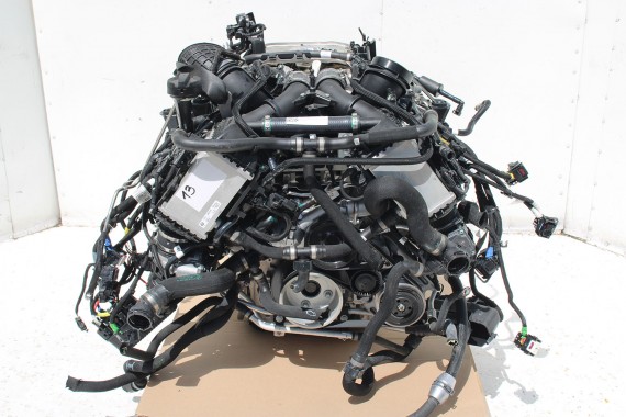 BMW 7 X5 X6 X7 SILNIK 4.4 S68_B44 G70 F95 F96 G07 480KW 653PS benzyna 4.4 V8 iX HYBRID hybryda S68B44A S68_B44A