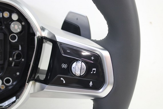 BMW 7 G70 KIEROWNICA 5A336F5 SPORT CL36090 KIEROWNICA MULTIFUNKCYJNA M-Pakiet MPAKIET 6046506 36090 ŁOPATKI 6022522 i7
