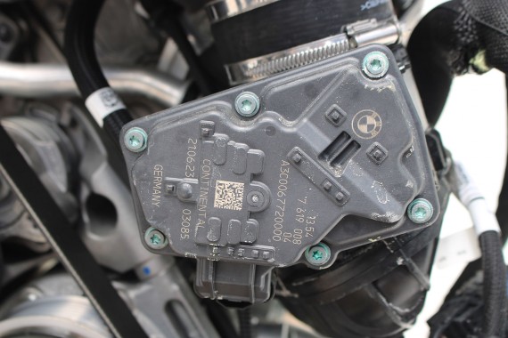 BMW XM X5 X7 PRZEPUSTNICA 7619008 SILNIK 4.4 S68_B44 480KW 653PS benzyna 4.4 V8 iX HYBRID S68B44A 13547619008 13 54 7619008
