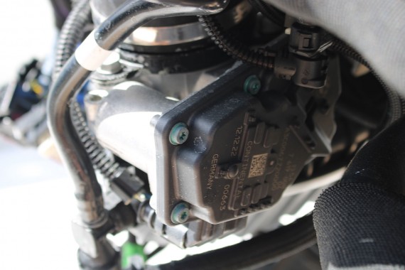 BMW XM X5 X7 PRZEPUSTNICA 7619008 SILNIK 4.4 S68_B44 480KW 653PS benzyna 4.4 V8 iX HYBRID S68B44A 13547619008 13 54 7619008