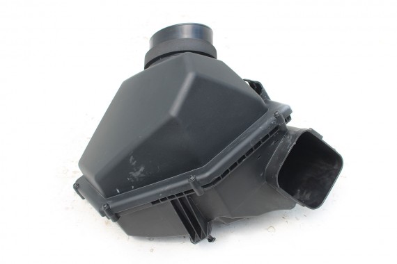 BMW 8 M8 FILTR POWIETRZA 7852379 7852381 SILNIK 4.4 V8 F91 F92 F93 obudowa 13717852379 13717852381 13717856921 7856922 7856921