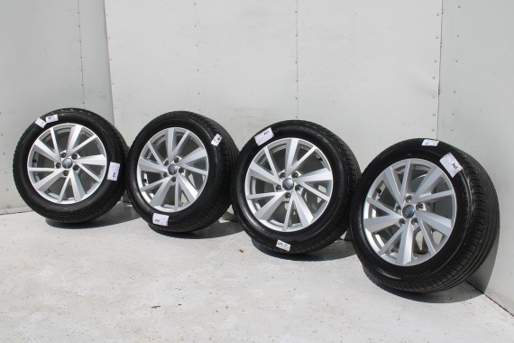 AUDI Q2 FELGI 17 OPONY LETNIE KOŁA 81A601025C felga 7J*17H2 ET45  opona LATO Bridgestone Turanza T001 215/55/17 94V 81A 2016-