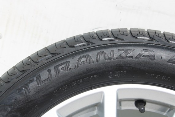 AUDI Q2 FELGI 17 OPONY LETNIE KOŁA 81A601025C felga 7J*17H2 ET45  opona LATO Bridgestone Turanza T001 215/55/17 94V 81A 2016-