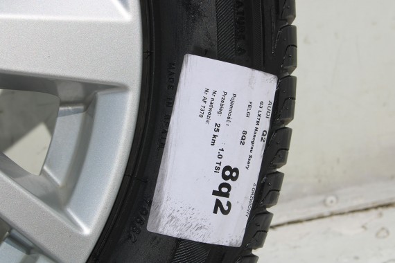 AUDI Q2 FELGI 17 OPONY LETNIE KOŁA 81A601025C felga 7J*17H2 ET45  opona LATO Bridgestone Turanza T001 215/55/17 94V 81A 2016-