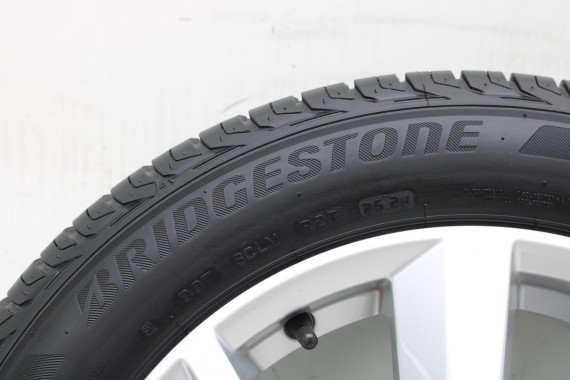 AUDI Q2 FELGI 17 OPONY LETNIE KOŁA 81A601025C felga 7J*17H2 ET45  opona LATO Bridgestone Turanza T001 215/55/17 94V 81A 2016-