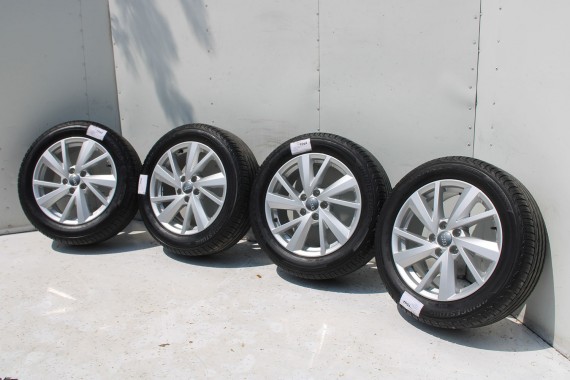 AUDI Q2 FELGI 17 OPONY LETNIE KOŁA 81A601025C felga 7J*17H2 ET45  opona LATO Bridgestone Turanza T001 215/55/17 94V 81A cali