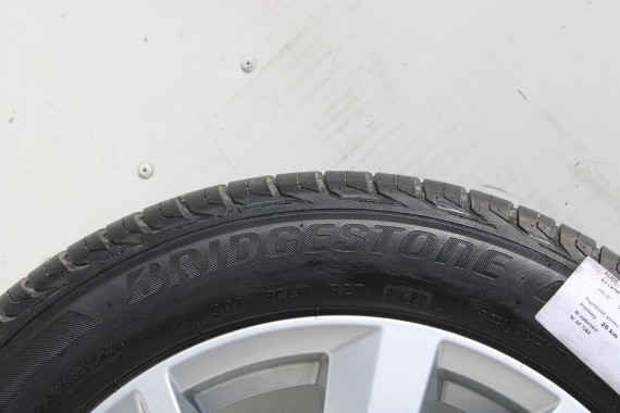 AUDI Q2 FELGI 17 OPONY LETNIE KOŁA 81A601025C felga 7J*17H2 ET45  opona LATO Bridgestone Turanza T001 215/55/17 94V 81A cali