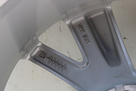 AUDI Q2 FELGI 17 OPONY LETNIE KOŁA 81A601025C felga 7J*17H2 ET45  opona LATO Bridgestone Turanza T001 215/55/17 94V 81A cali