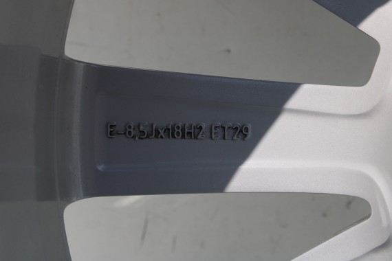 AUDI A4 A5 8W FELGI 8W0601025AL 18 cali + OPONY LETNIE KOŁA felga 8,5J*18H2 ET29 opona LATO Hankook Ventus S1 evo2 245/40/18 93Y