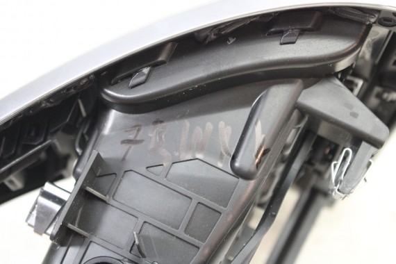 BMW X4M F98 KRATKI WLOTY POWIETRZA KONSOLI 5A3BB17 5A3BB10 kratka wlot nawiewu X4 G02 X3 64225A3BB17 64225A3BB10 9871599 9871604