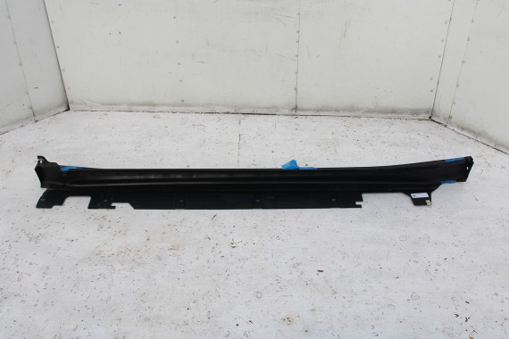 BMW X1 F48 LISTWA PROGOWA 7332327 7332328 próg 2 szt. 51 77 7332327 51 77 7332328 zewnętrzna 51777332327 51777332328