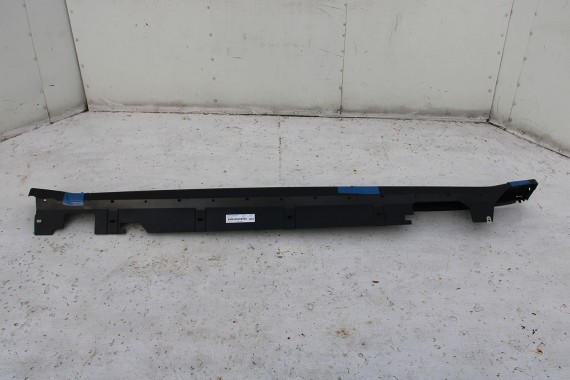 BMW X1 F48 LISTWA PROGOWA 7332327 7332328 próg 2 szt. 51 77 7332327 51 77 7332328 zewnętrzna 51777332327 51777332328