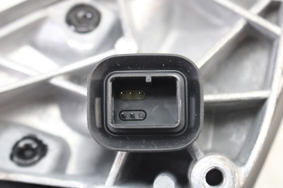 BMW X1 F48 LUSTERKO LEWE drzwi 5 pin Kolor zewnętrzne STRONA LEWA 5Ppin