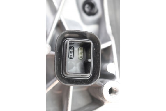 BMW X1 F48 LUSTERKO PRAWE drzwi 5 pin Kolor zewnętrzne STRONA LEWA 5Ppin