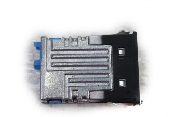 BMW X5 G05 PORT USB PRZYŁĄCZE gniazdo 5A21B76 X1 F48 F45 F46 MINI F54 F55 F56 F57 F60 84105A21B76 84 10 5A21B76