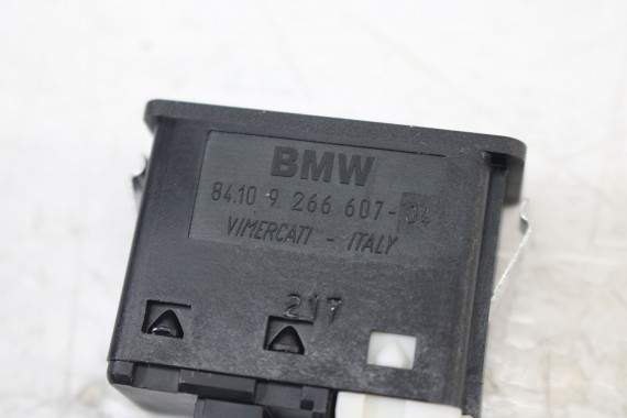 BMW X1 F48 PORT USB PRZYŁĄCZE 9266607 84109266607 gniazdo USB AUX 84 10 9266607