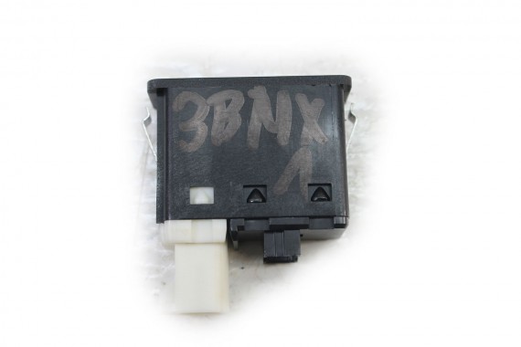 BMW X1 F48 PORT USB PRZYŁĄCZE 9266607 84109266607 gniazdo USB AUX 84 10 9266607