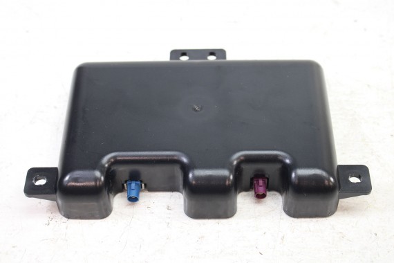 BMW WZMACNIACZ ANTENOWY 8795960 89396827 8 M8 F91 F92 F93 5 M5 F90 65 20 8795960 Antena wielopasmowa 652089396827