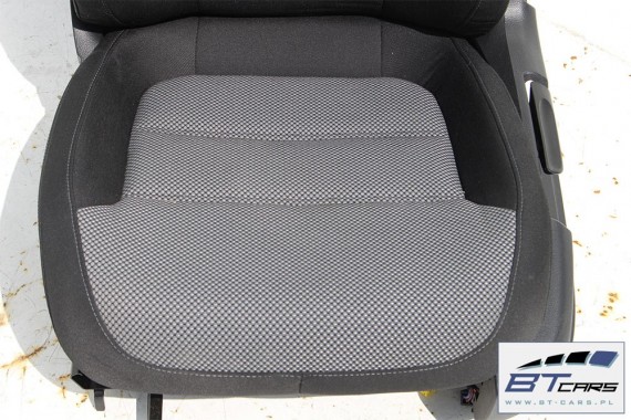 VW JETTA FOTELE KOMPLET FOTELI SIEDZEŃ TAPICERKA SIEDZENIA welur kolor czarno - szary 5C