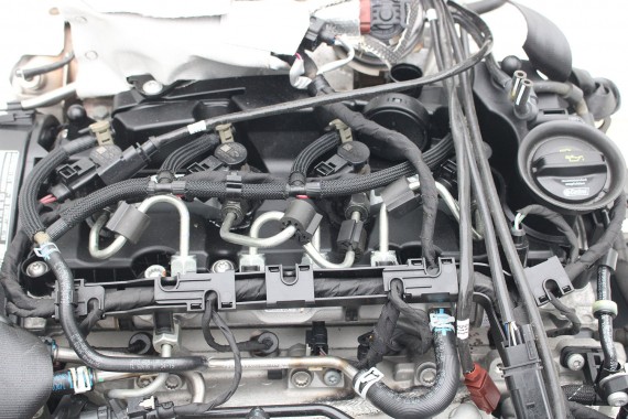VW AUDI SKODA WIĄZKA SILNIKA 04L972627DA 04L 972 627 DA instalacja komory silnika 1.6 TDi skrzynia automatyczna DSG 6-biegowa