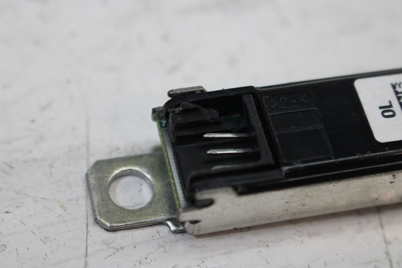 VW JETTA WZMACNIACZ ANTENOWY ANTENY 5C6035552 5C6 035 552 5C 5C6 035 552 A 5C6035552A