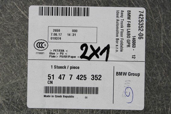 BMW X1 F48 WYKŁADZINA DYWAN BAGAŻNIKA 7425352 51 47 7425352 czarna 51477425352 tapicerka PODŁOGA